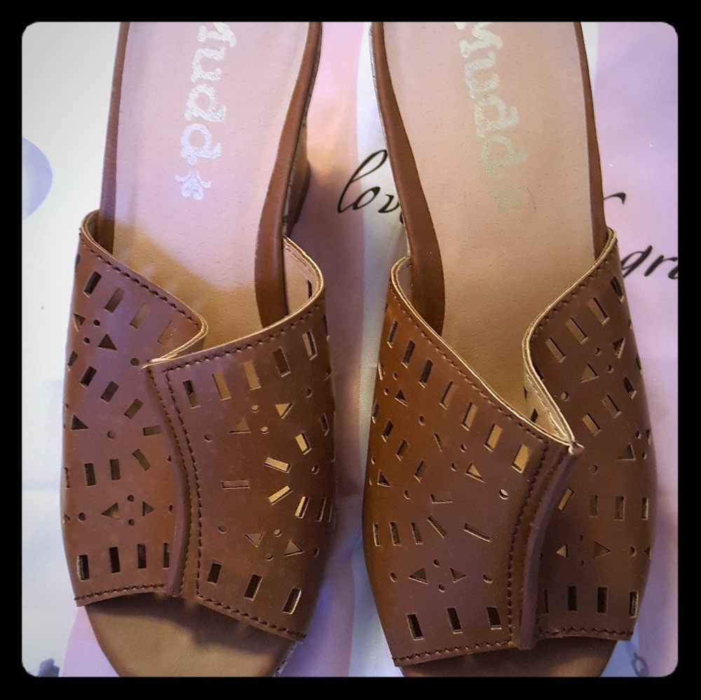 Mudd cork wedge heels